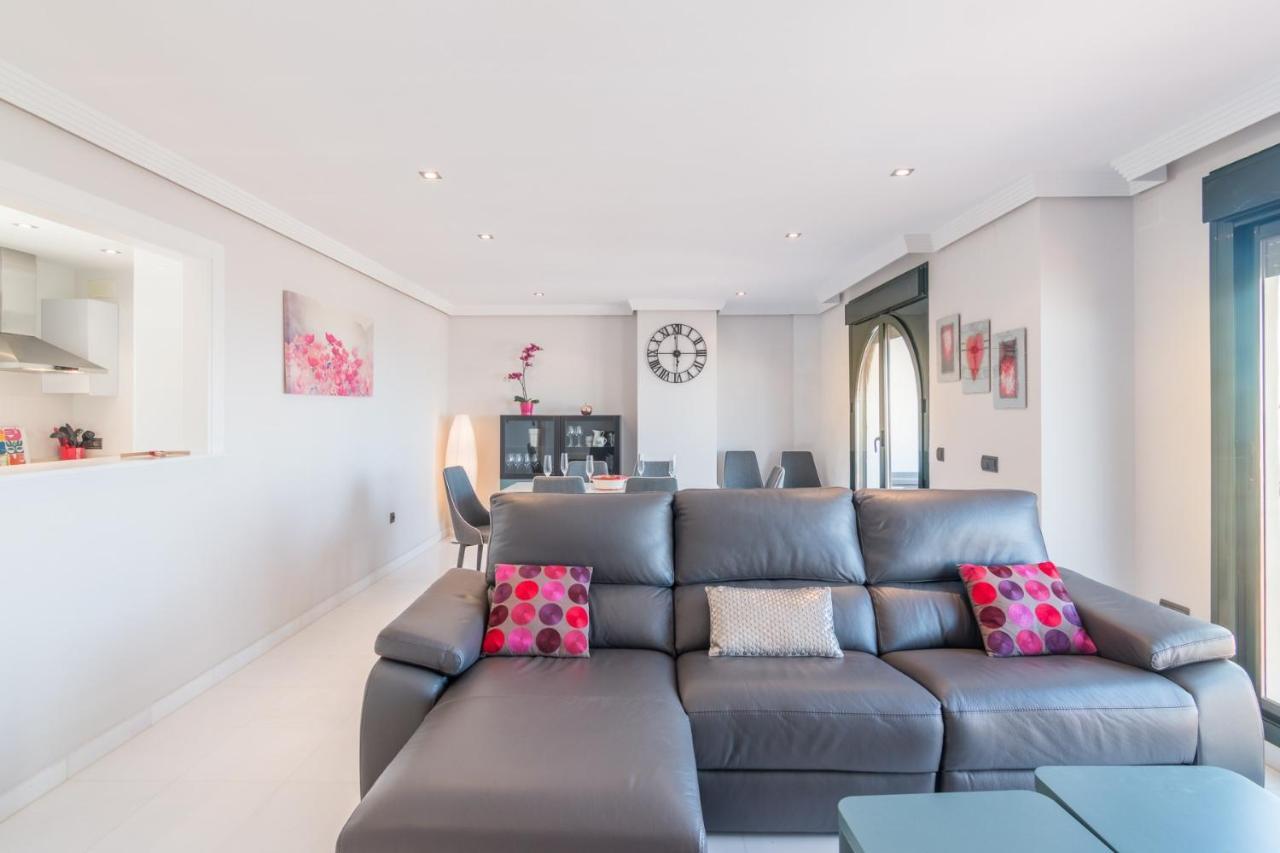 2186-Luxury Sea View Penthouse In Casares Costa Lägenhet Exteriör bild